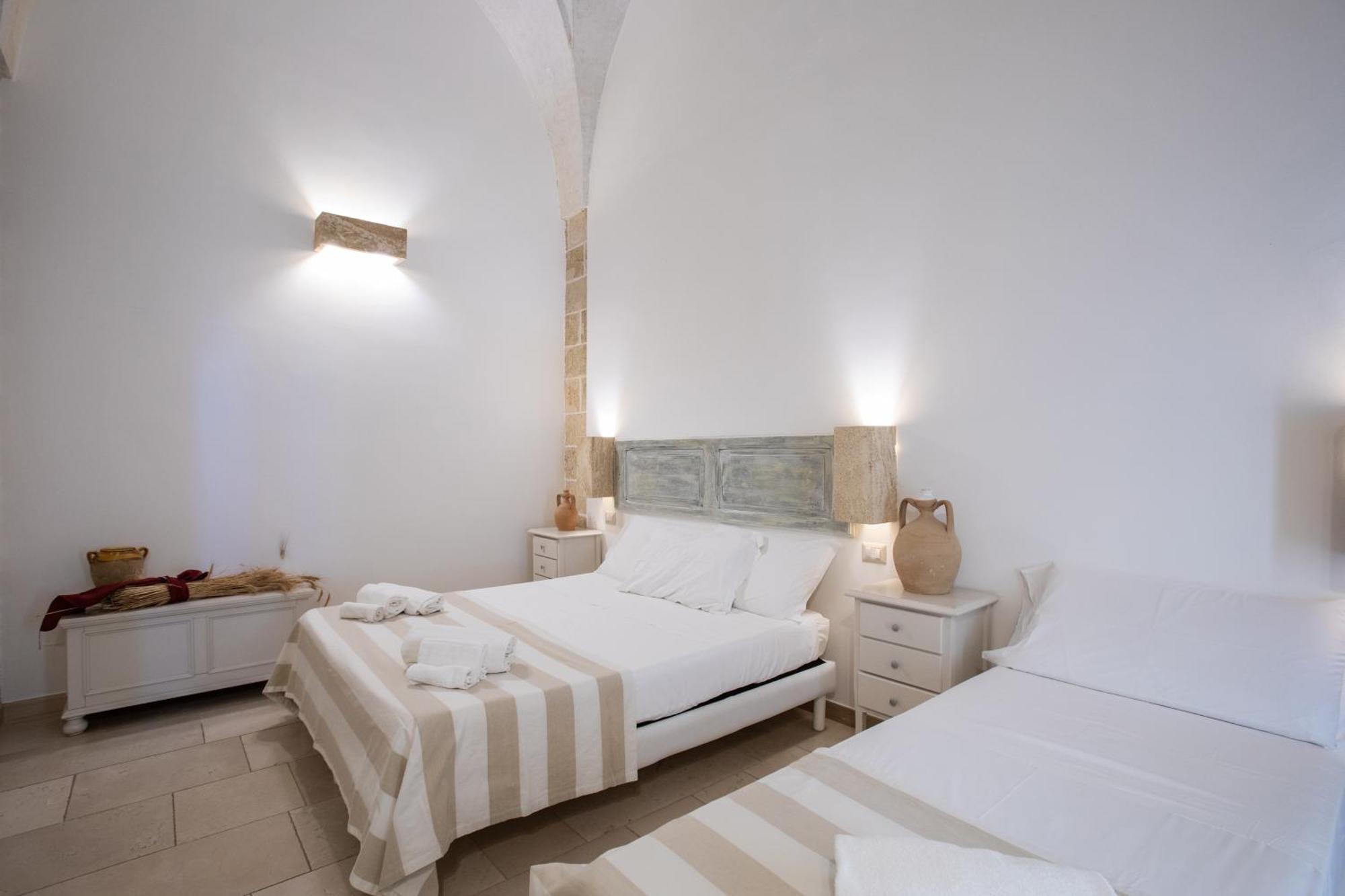 Casale Donna Rosa Bed & Breakfast Sannicola Exterior photo