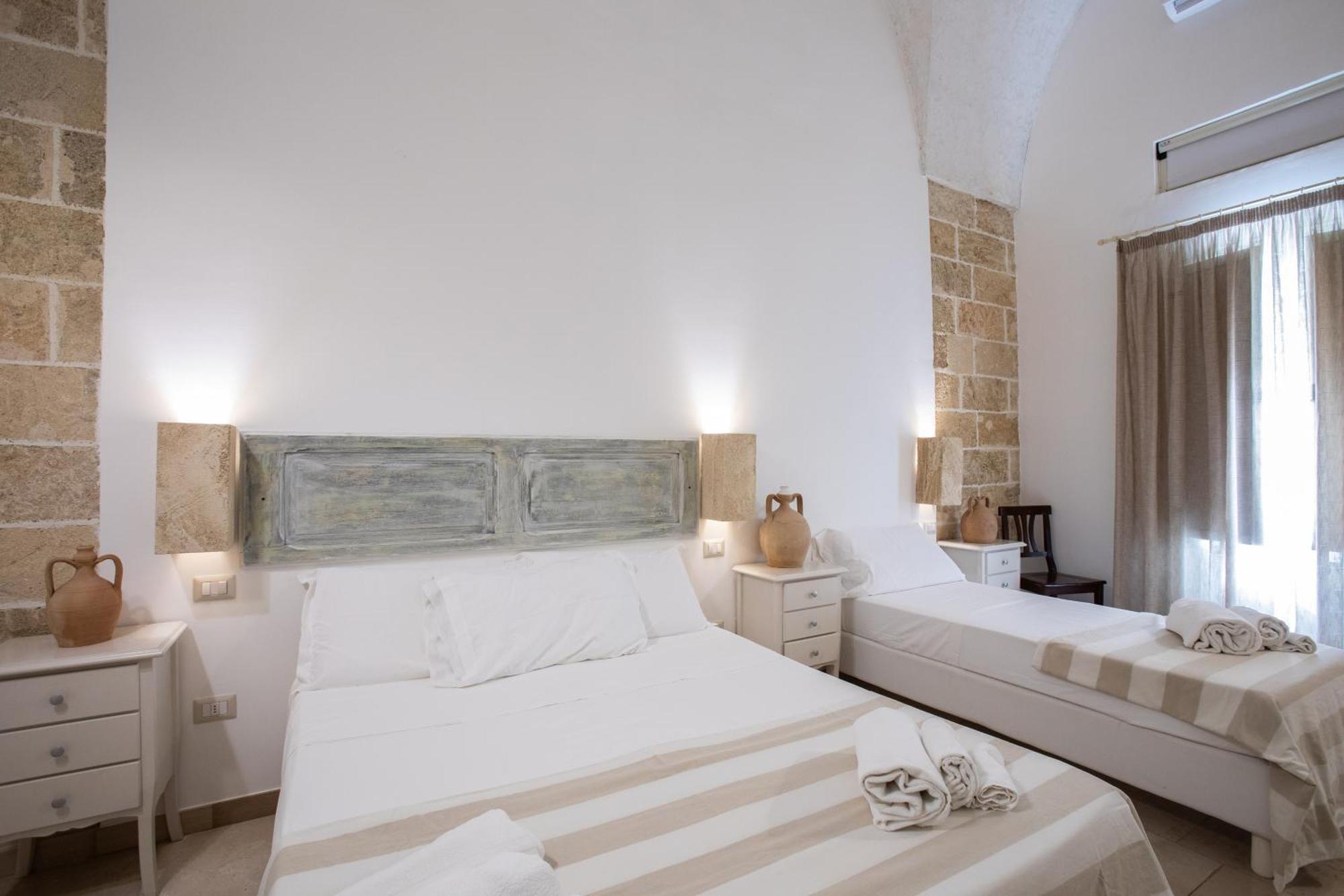 Casale Donna Rosa Bed & Breakfast Sannicola Exterior photo